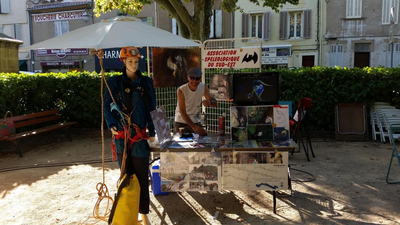 STAND ASSE foire de Trets septembre 2015