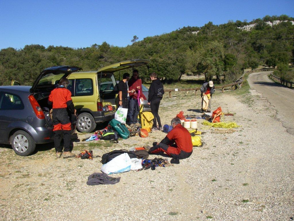 Sortie du 19 avril aven de la solitude