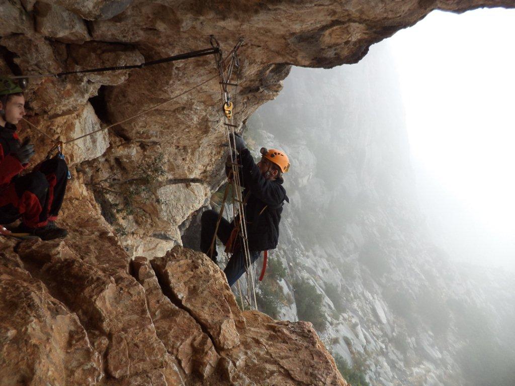 GROTTE AUX CHAMPIGNONS MASSIF SAINTE VICTOIRE