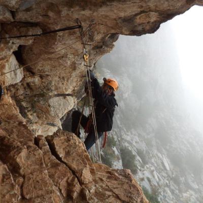 GROTTE AUX CHAMPIGNONS MASSIF SAINTE VICTOIRE