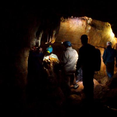 initiation spéléo à la grotte de Rampins