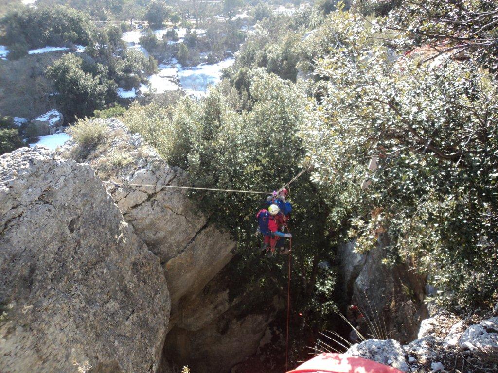 Exercice secours falaise du Gaudin st Baume 83