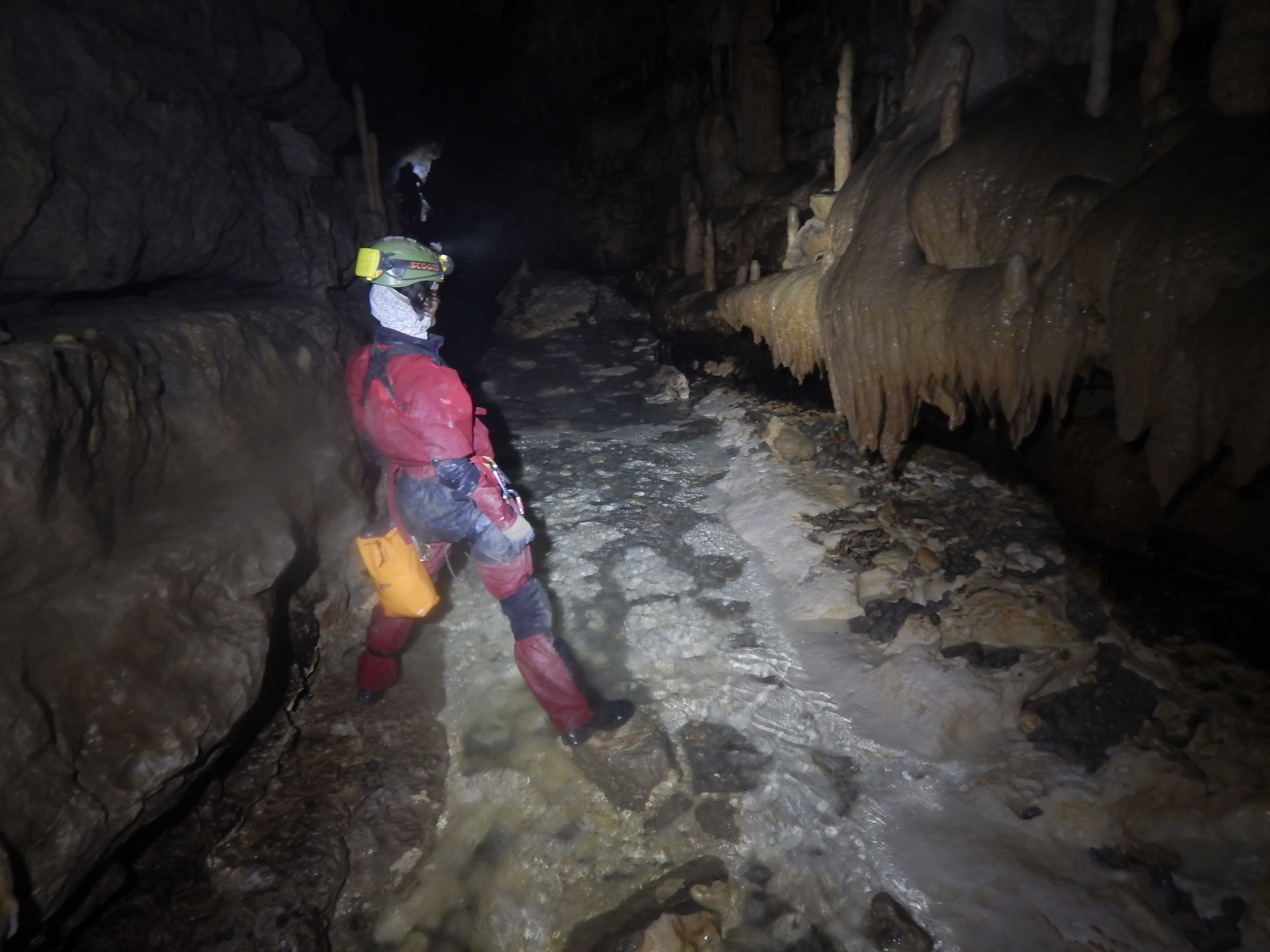 Scialet et grotte du Brudour