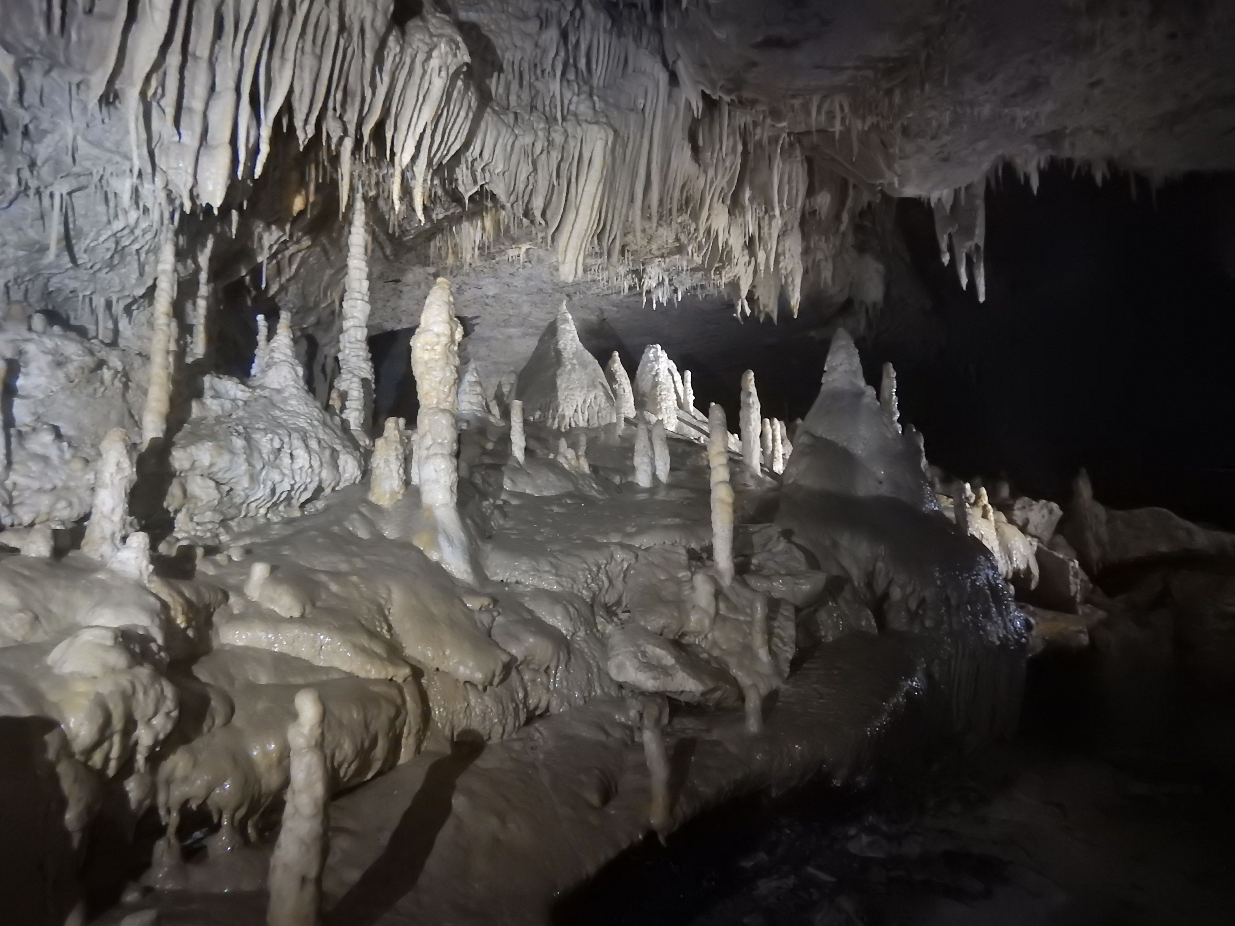 Scialet et grotte du Brudour