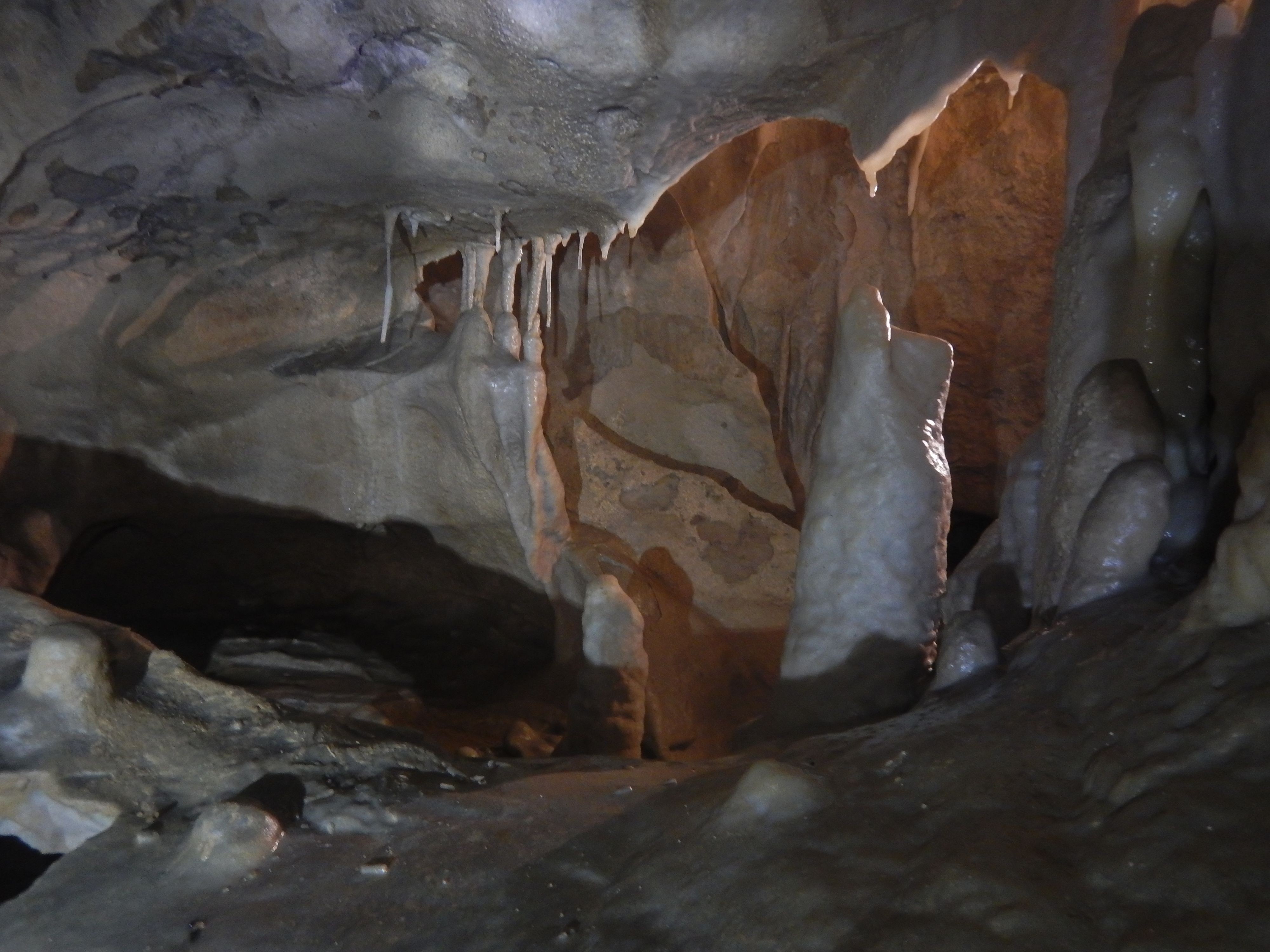 Scialet et grotte du Brudour