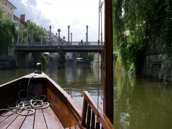 ballade en bateau a la capitale