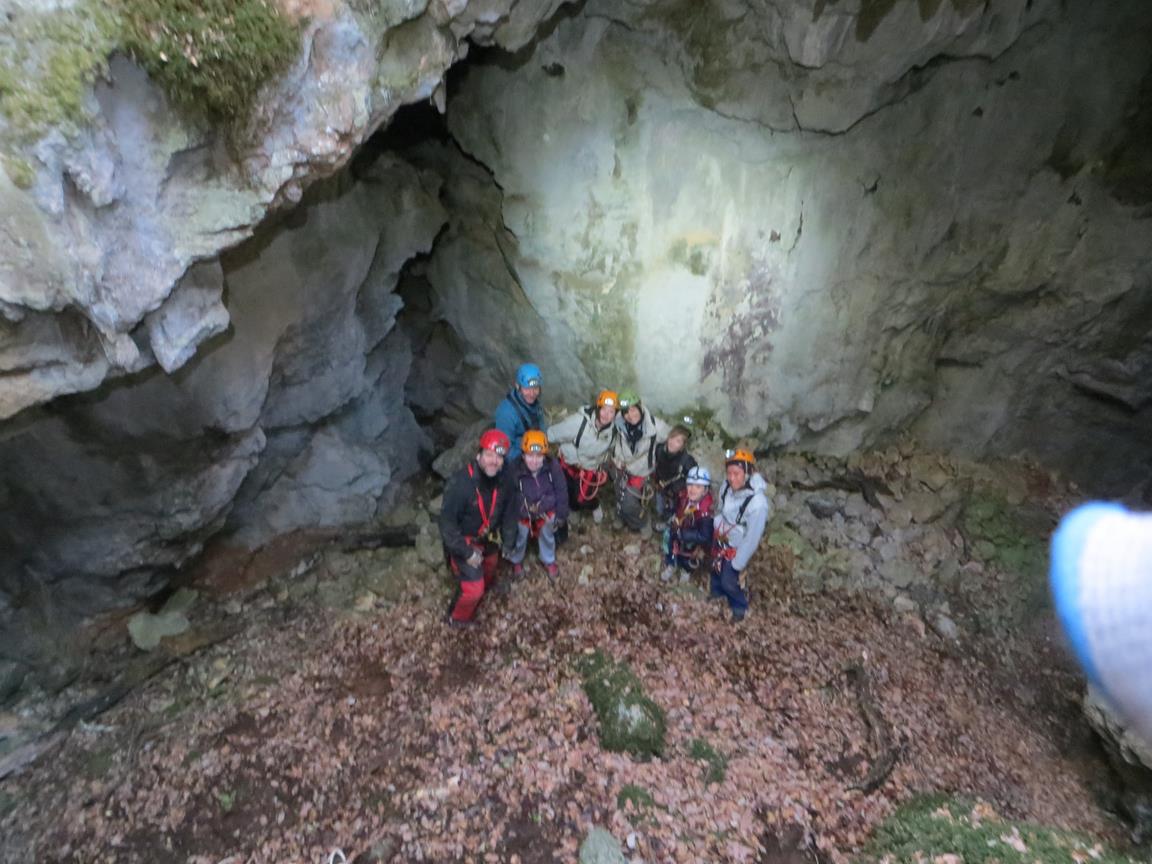 initiations aux  gouffres des 4 chênes st Baume