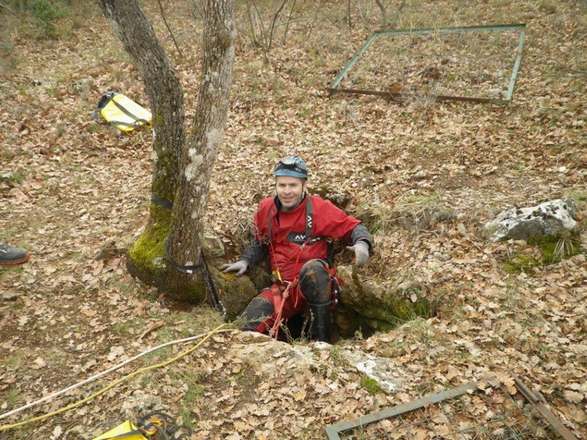 initiations aux  gouffres des 4 chênes st Baume