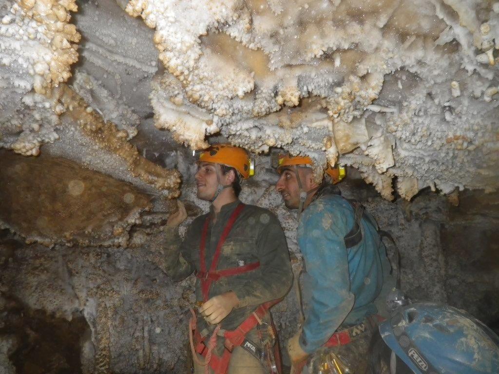 INITIATION A LA SPELEOLOGIE Mai 2015