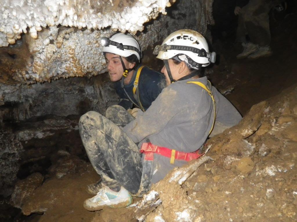 INITIATION A LA SPELEOLOGIE Mai 2015