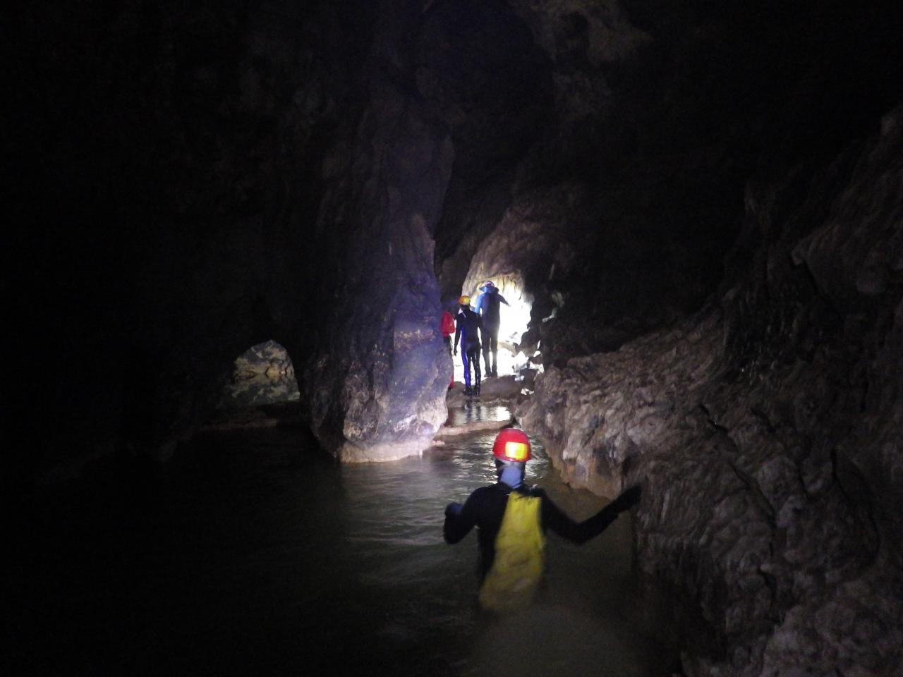 PASSAGE DE LA VOÛTE MOUILLANTE