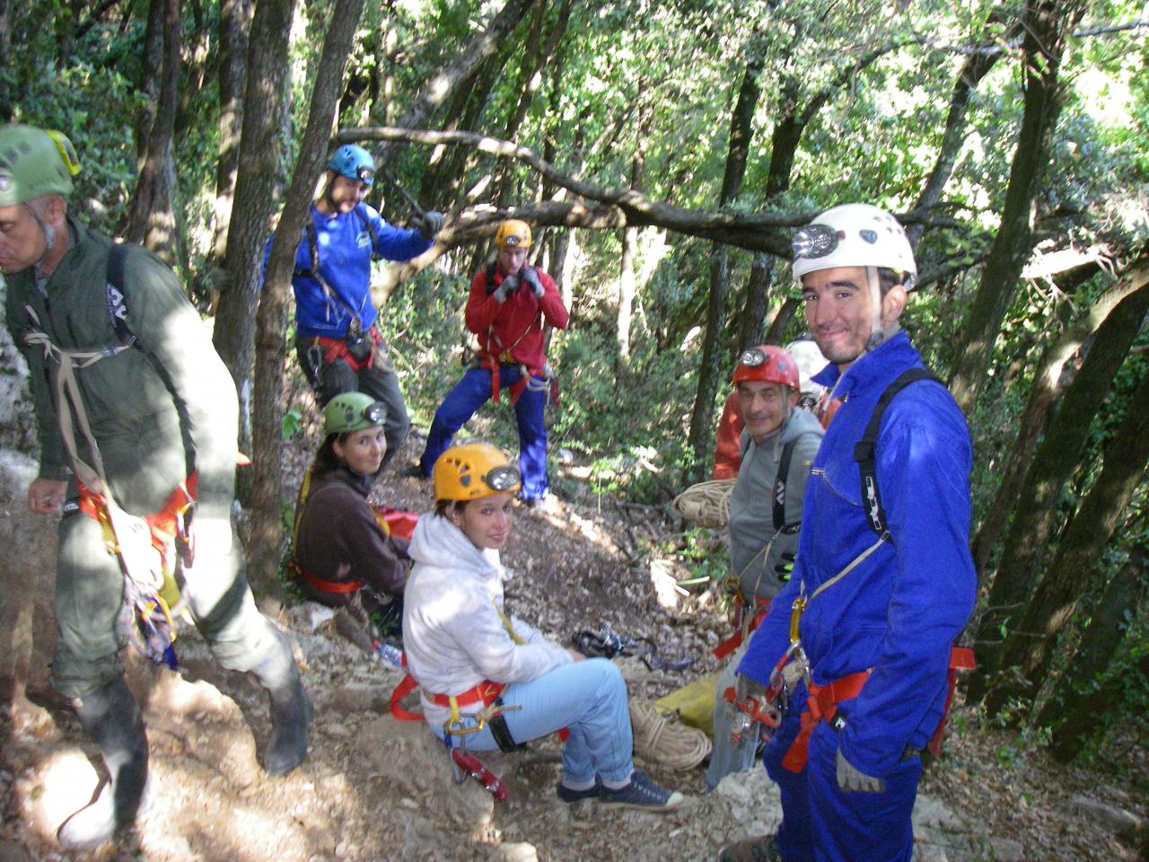 INITIATION A LA SPELEOLOGIE SPORTIVE