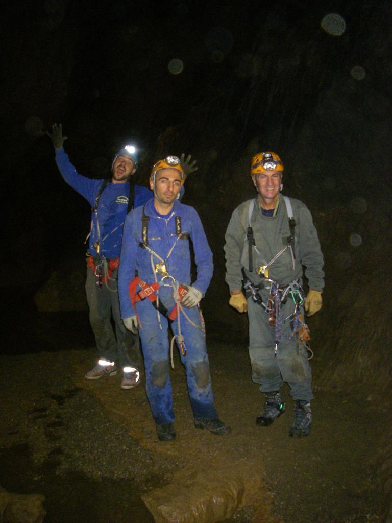 INITIATION A LA SPELEOLOGIE SPORTIVE