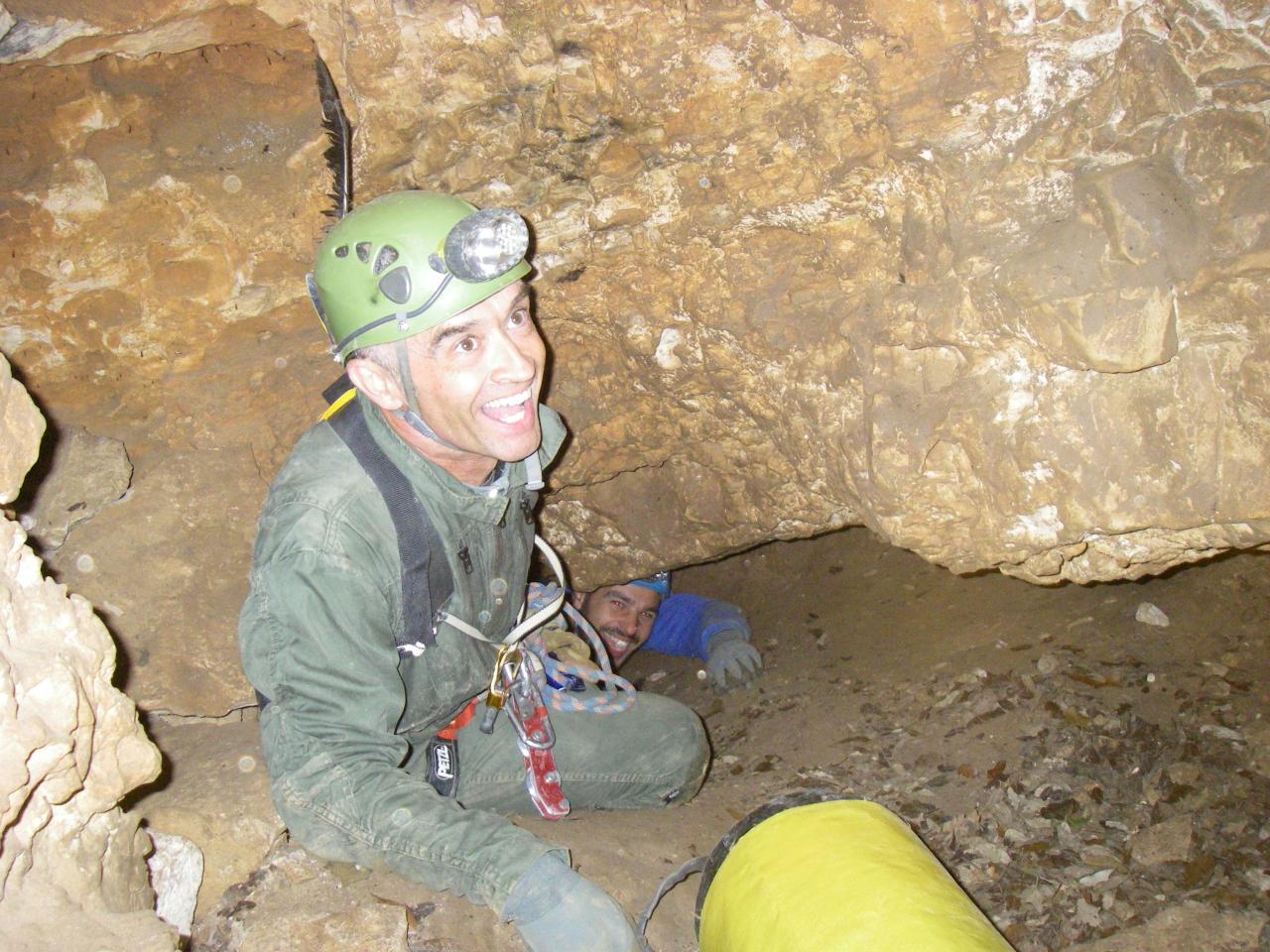 INITIATION A LA SPELEOLOGIE SPORTIVE