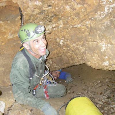 INITIATION A LA SPELEOLOGIE SPORTIVE